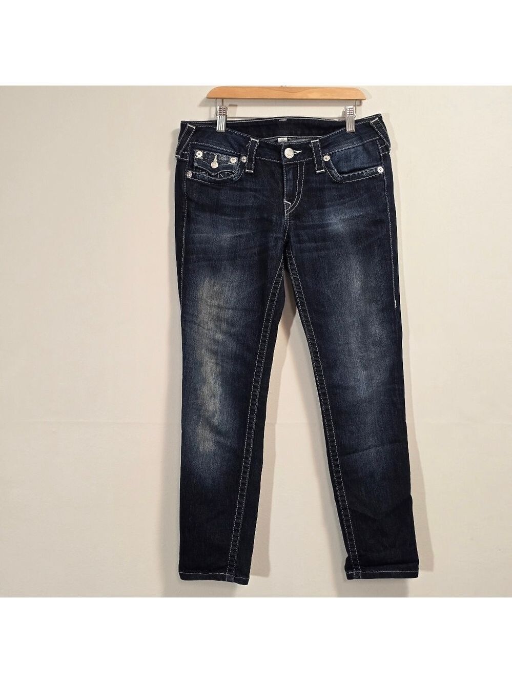 True Religion Skinny With Flaps Low Rise With Light Blue Wash Size 27